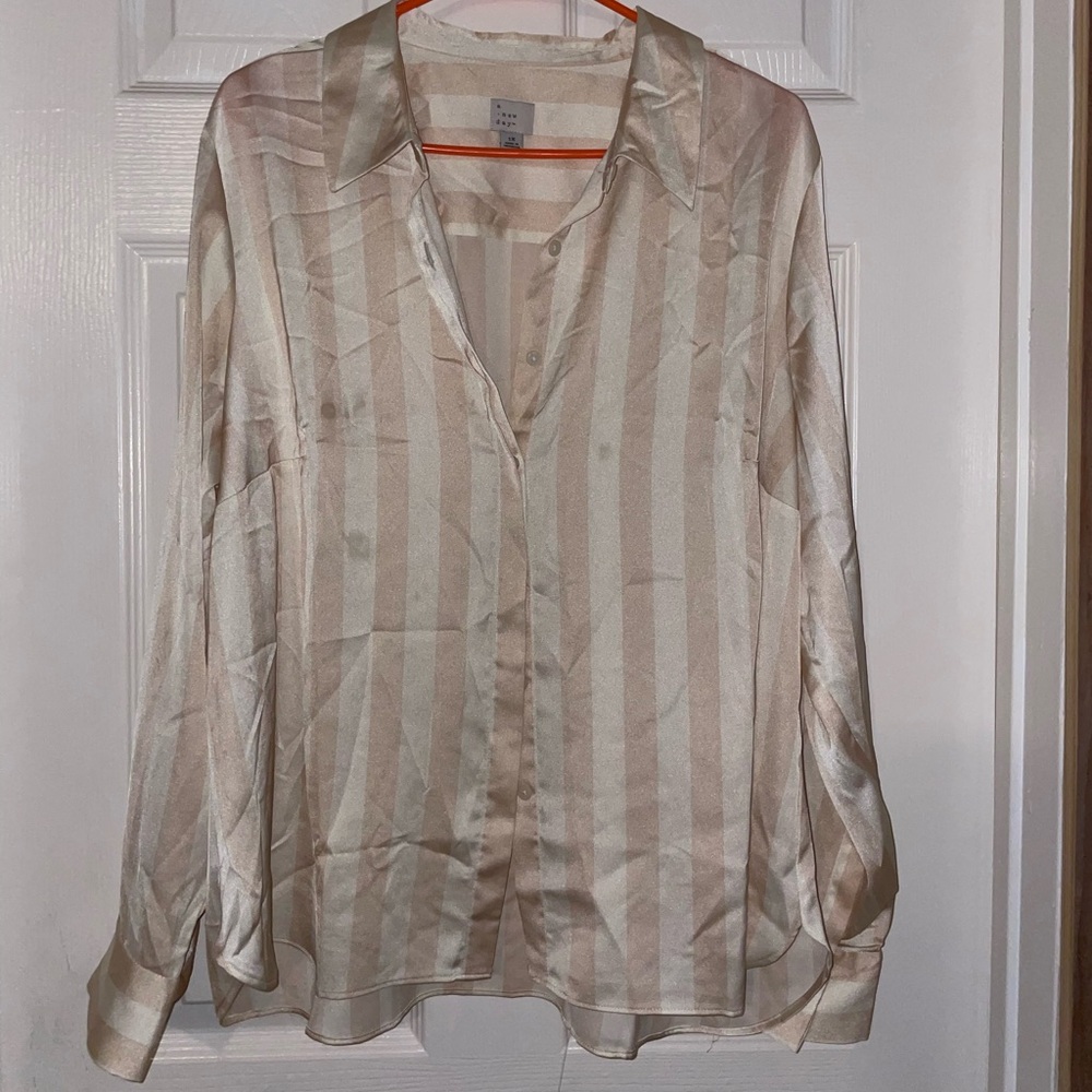 a new day Cream & Beige Striped Satin Button-Down Shirt NWOT